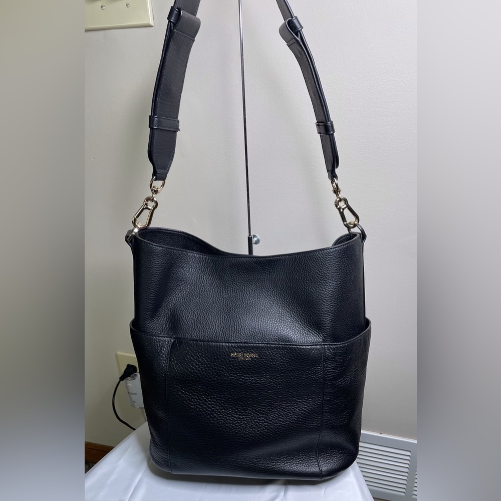 Henri Bendel Soho Bucket Hobo - Picture 5 of 9